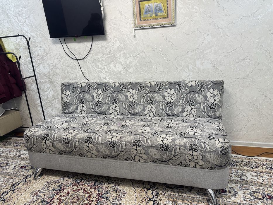 Тақтай диван буу продам
