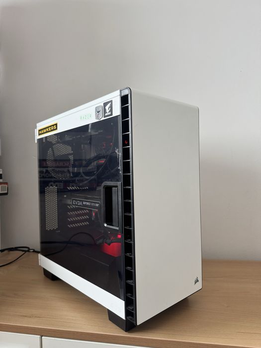 Pc Gaming i7 7700k + GTX 1080 8GB + 16GB RAM + AIO Corsair