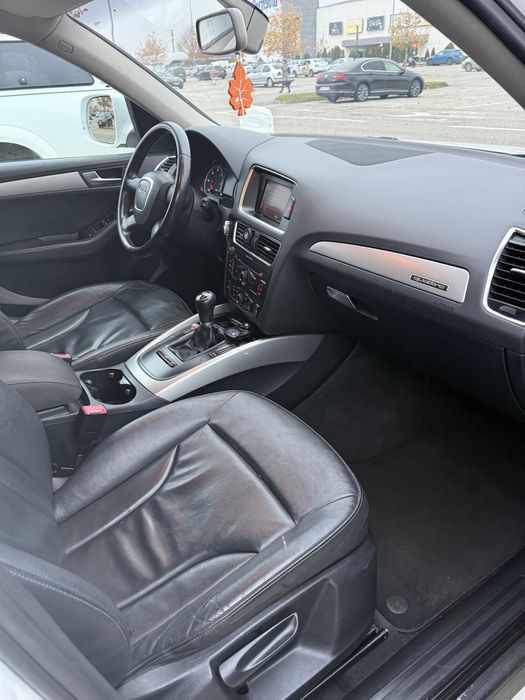 Audi Q5 quattro an 2012  diesel Variante Dacia Spring
