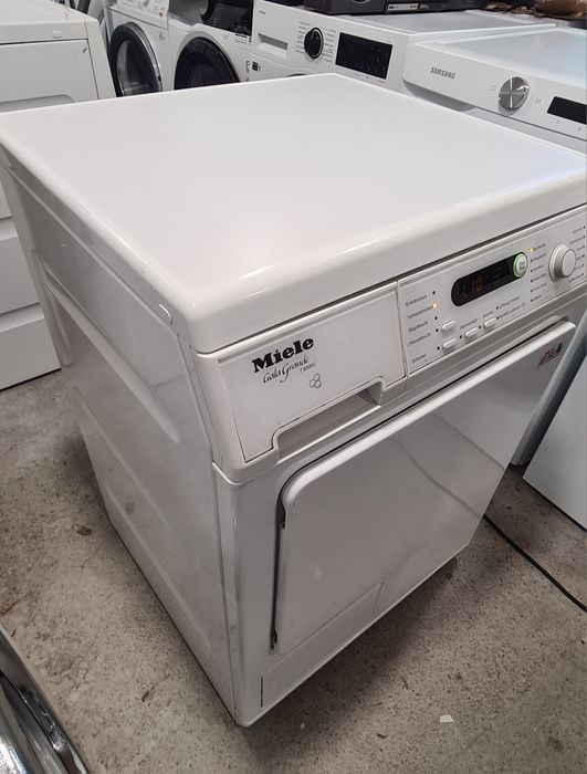 Сушилня Miele Gala Grande T8423C  6кг