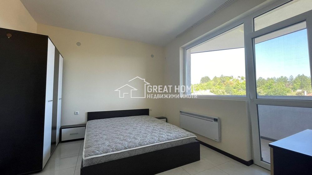 Дава се под наем Тристаен апартамент в Търговище, Център - 65 кв.м за 306 € - Снимка #4