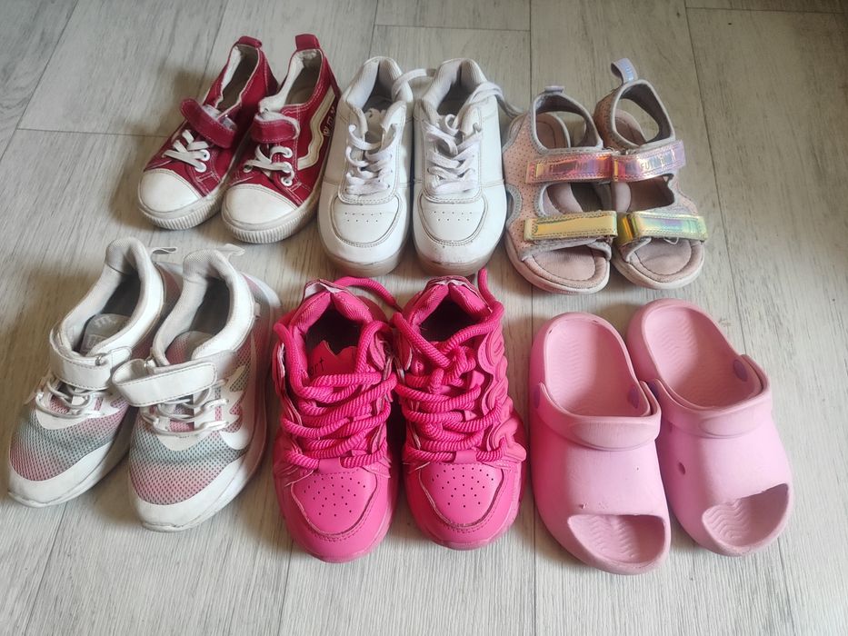 Обувь на девочку