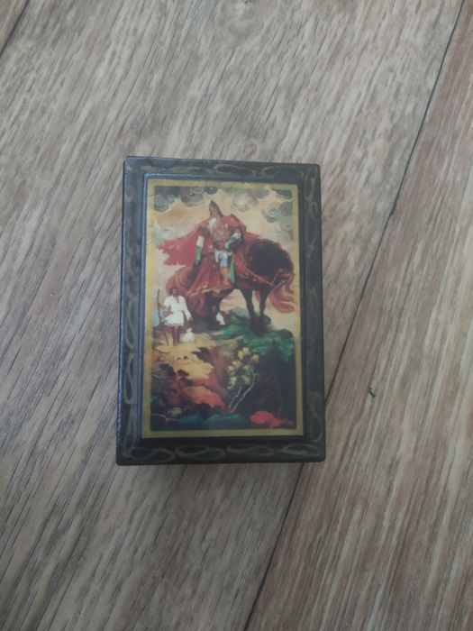 Шкатулка из березы