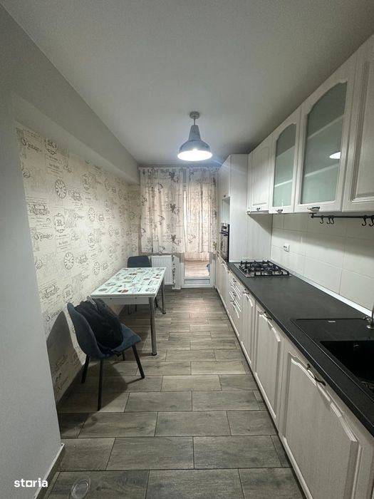 Apartament 3 camere de inchiriat-Metrou Aparatorii Patriei