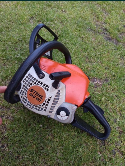 Vând Stihl MS181