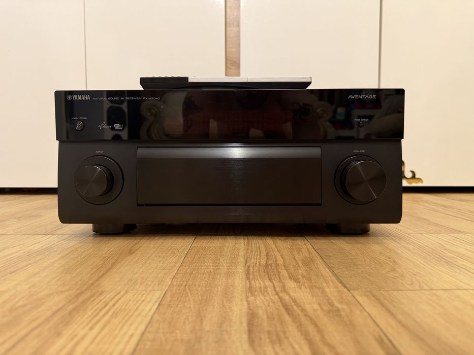 Yamaha RX-A2040 Aventage – High-End / 9.2 canale / Dolby Atmos