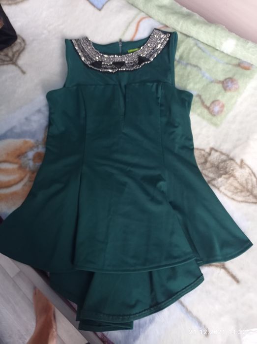 Продам молодежные вещи