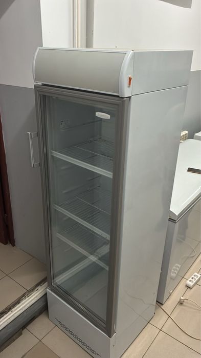 Продам Хододильник для магазина