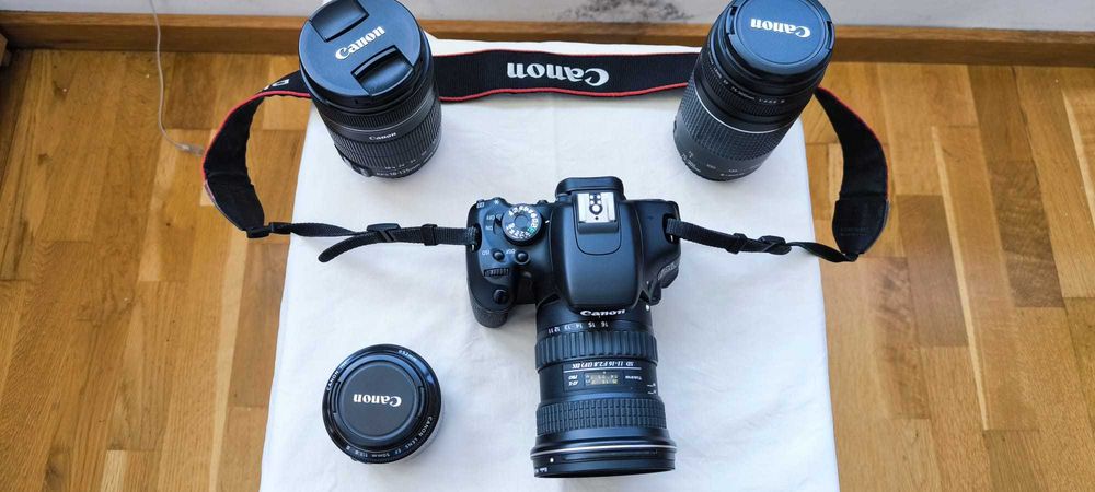 Aparat de fotografiat DSLR Canon EOS 600D