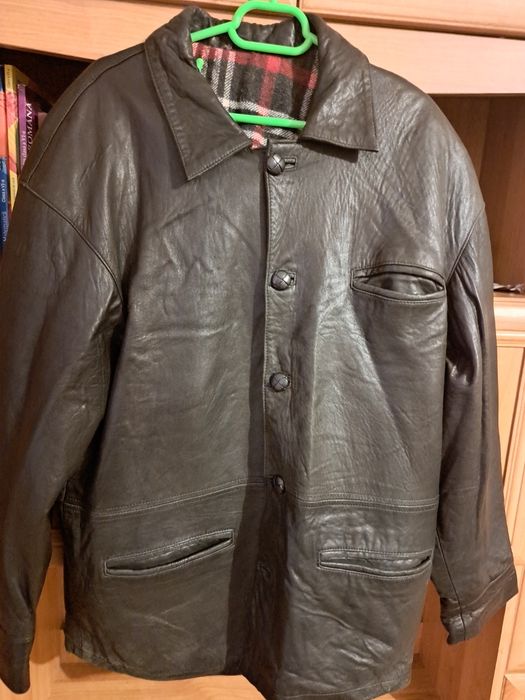 Haină barbat marimea 48 din piele naturala