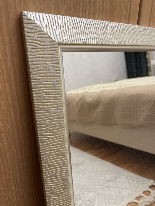 Зеркало размером 58*70