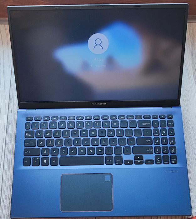 Dezmembrez sau vand Asus X512DA Ryzen 5 3500 8GB SSD512gb !