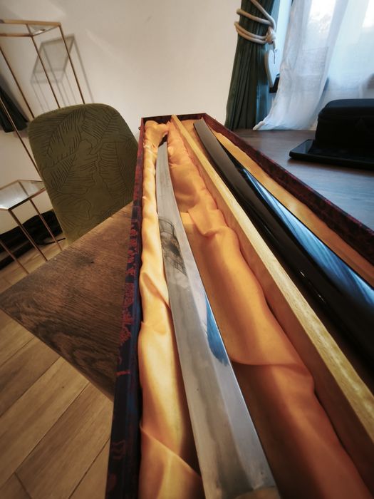 katana japoneza din otel damasc