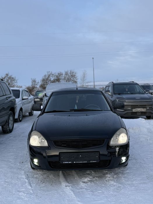 Продам приору  2012 года