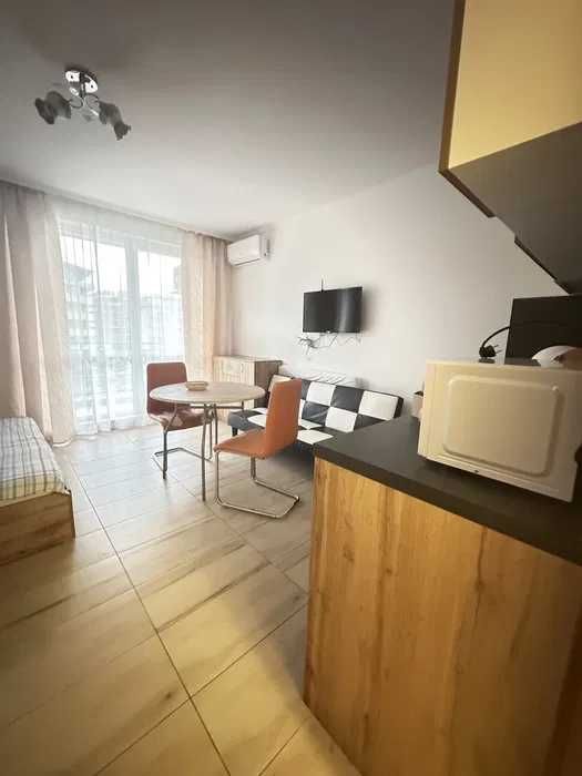 Дава се под наем Двустаен апартамент в к.к. Слънчев бряг - 40 кв.м за 250 € - Снимка #3