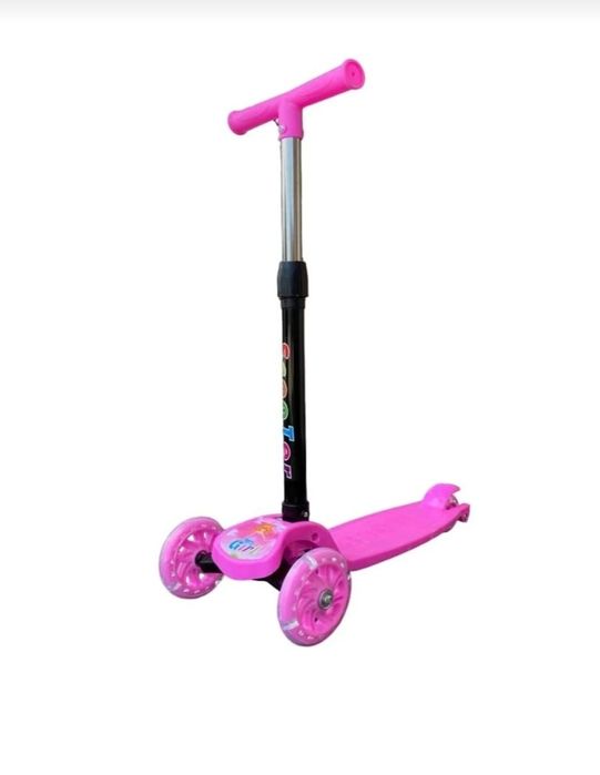 Trotineta pliabila cu lumini