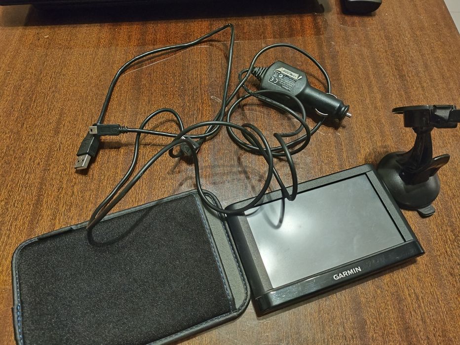 Навигация Garmin Nuvi 54lm