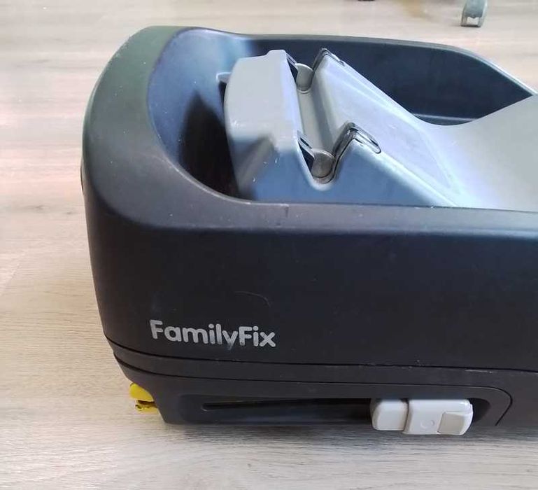 Maxi Cosi Family Fix База за столче