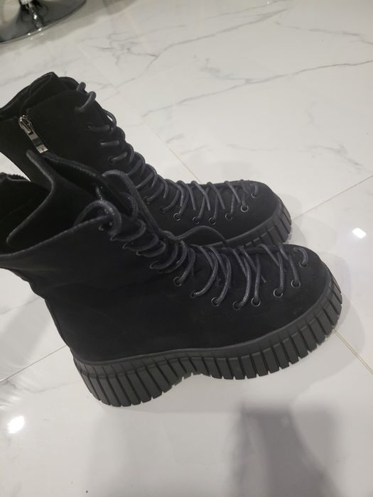 Ghete piele intoarsa