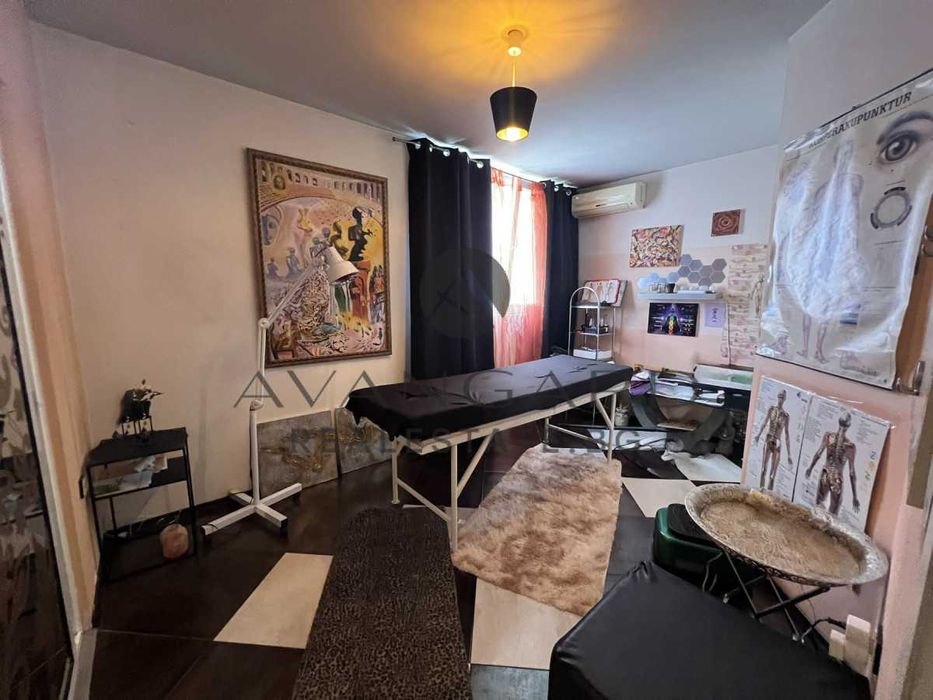 Продава се Тристаен апартамент в Пловдив, Христо Смирненски - 113 кв.м за 2346 €/кв.м - Снимка #4