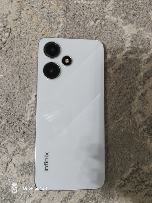 Продам телефон infinix hot 30 play