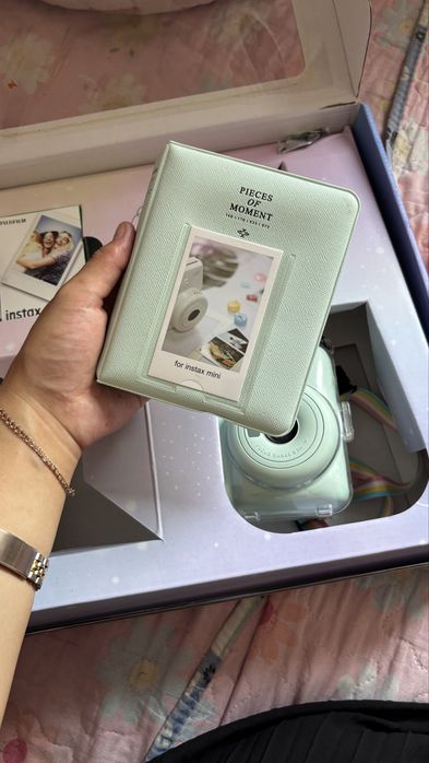 Фотоаппарат - Instax mini 12