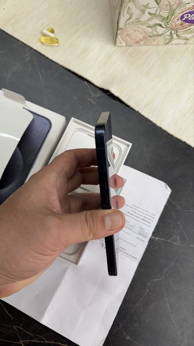 Продам iphone 15 pro 128 gb sim+esim