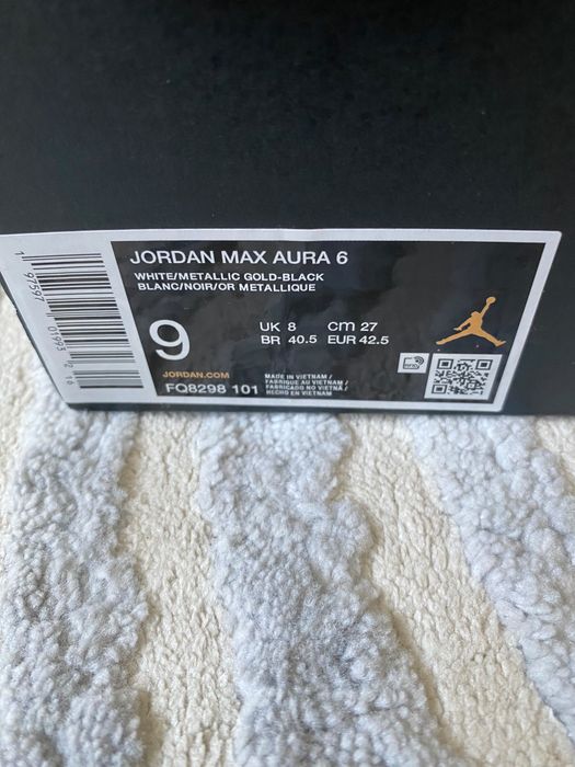 Кроссовки Jordan Max Aura 6