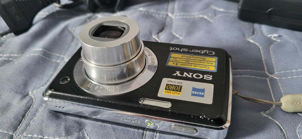 Sony 12.1Mp Aparat Foto DSC-W210  fuctional+incarcator