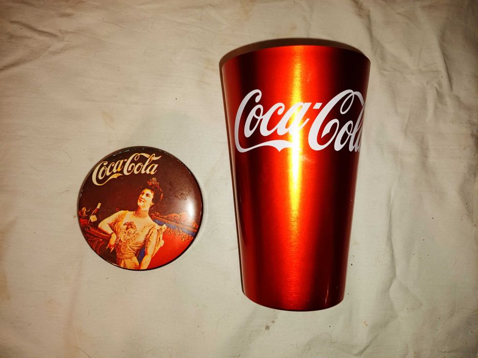Кока Кола/Coca Cola артикули-чаши,кутии,кенчета,алуминиеви бутилки