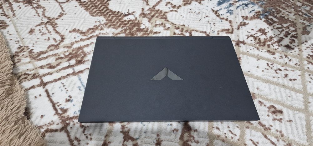 Продам ноутбук hp виктус