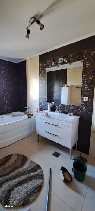 Duplex, 140 mp utili, mobilat, Mocira