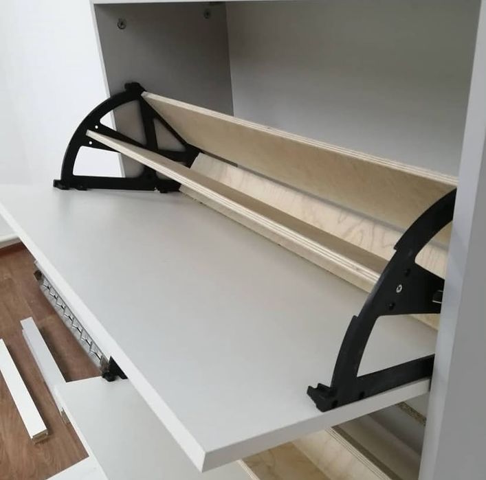 Стильная обувница для прихожей