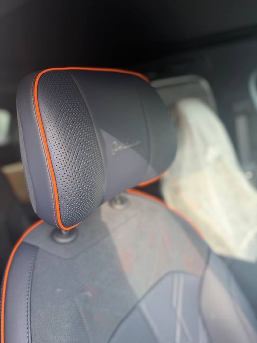 Zeekr 9x Hyper Obsidion srochno sotilado