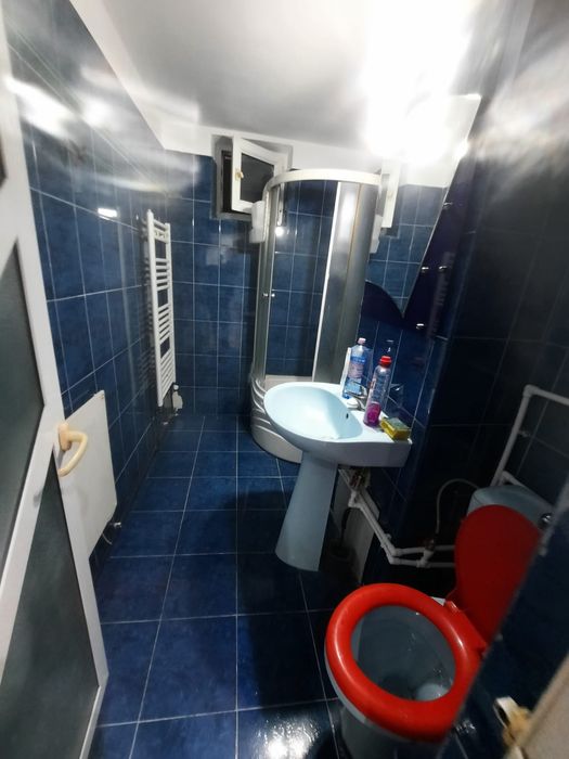 Închiriez apartament 2 camere Gaesti