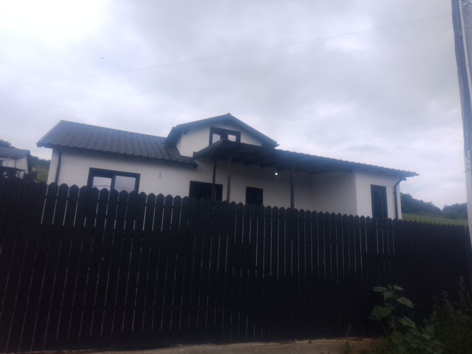 Casa de vânzare Margineni