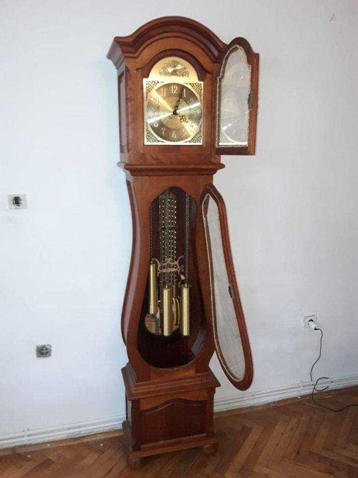 Ceas de podea Tempus Fugil de colectie cu doua greutati si pendula