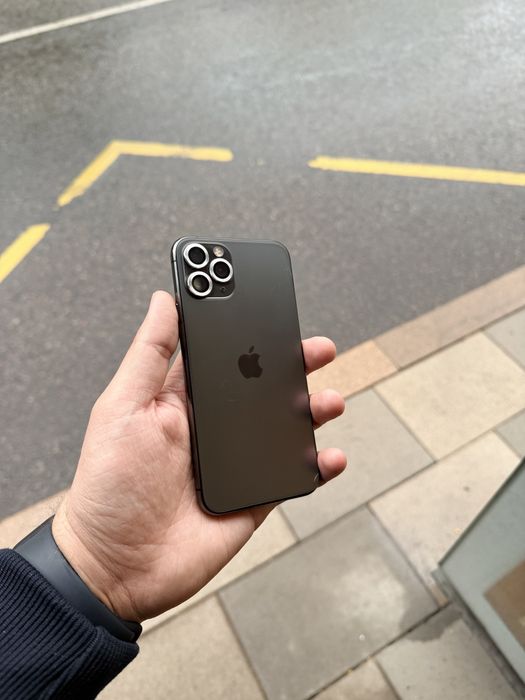 IPhone 11/Pro 64Gb - В отличном состоянии