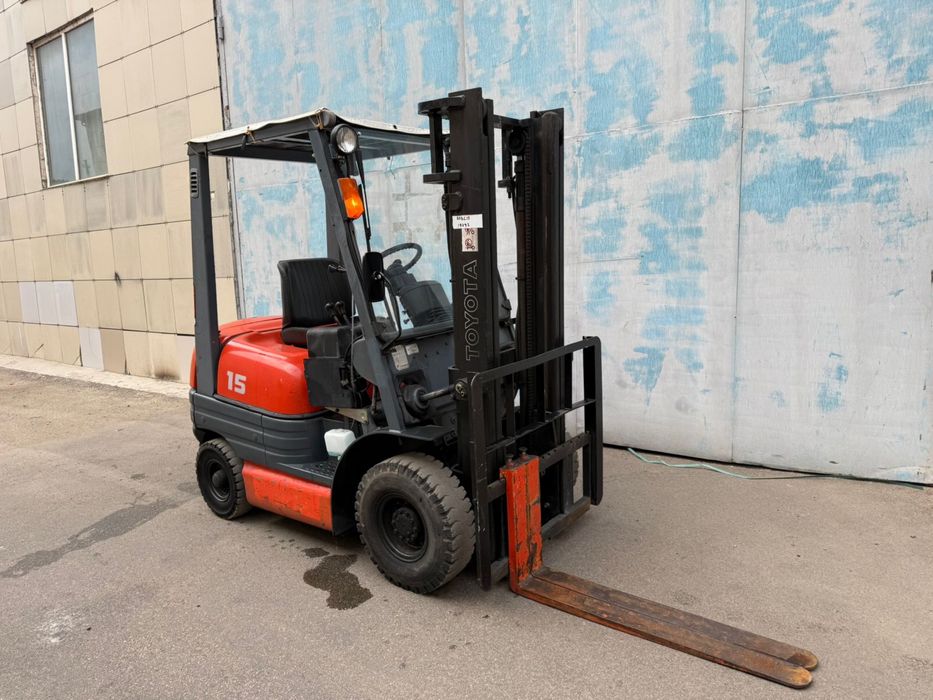 Автокара Тойота 1.5 тонник из Японии