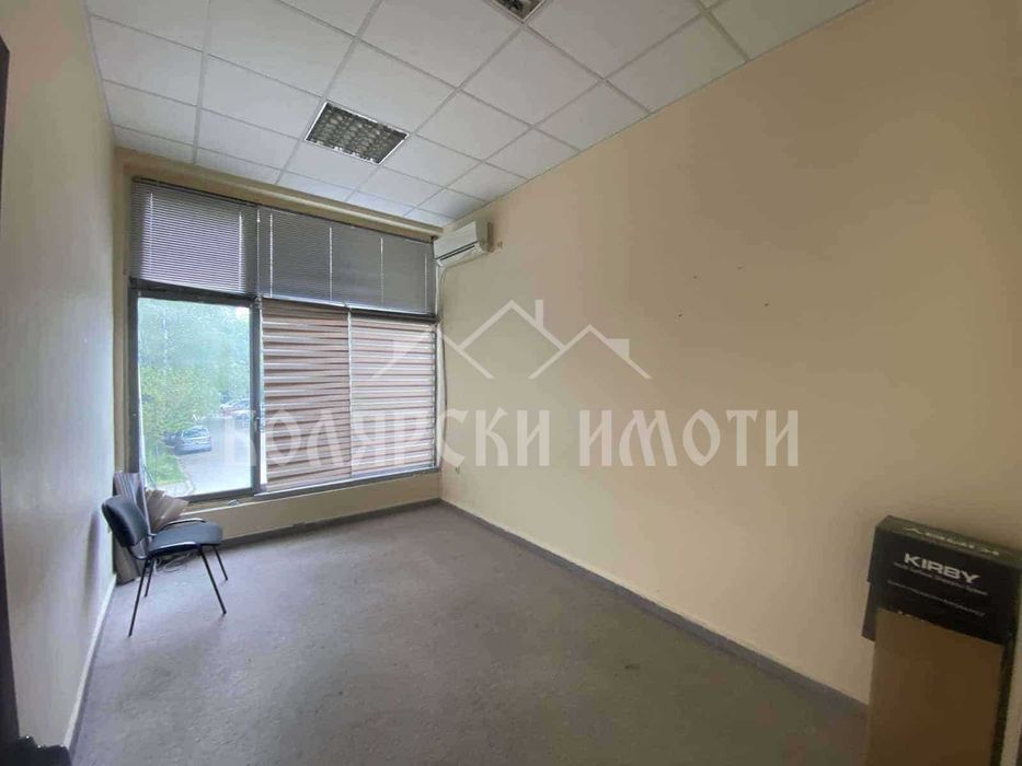Офис над Нова болница