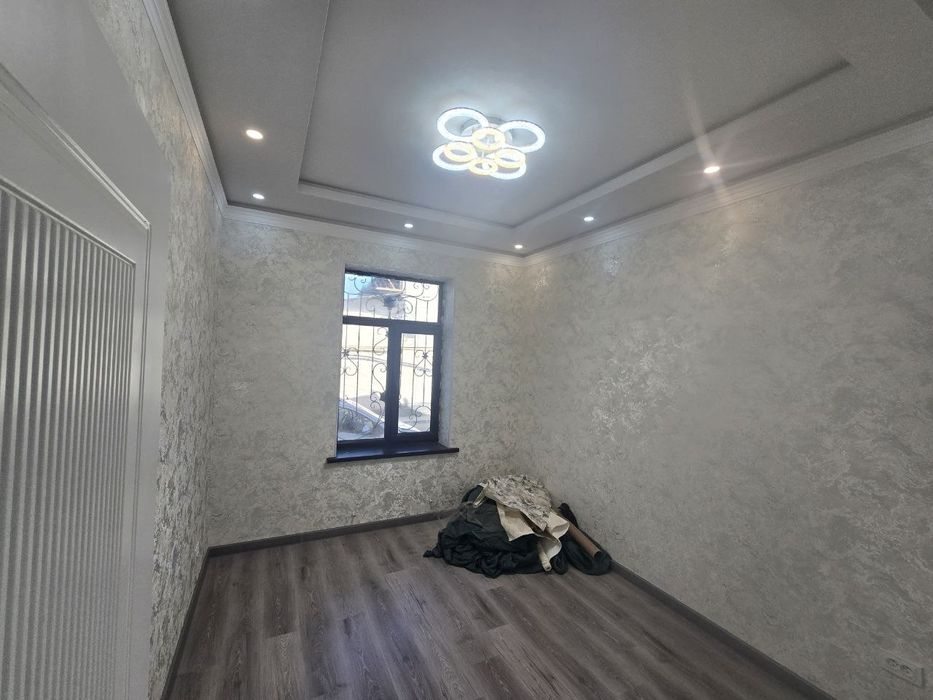 Продается дом  2 этажа + подвал 6 ком 160м2 зем 2 сот