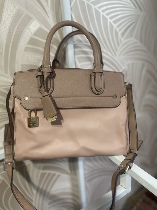 Сумки распродажа в хорошем состоянии б/у