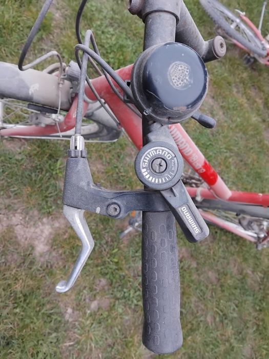 Vând  biciclete echipare shimano