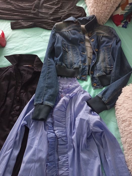 Лот от дамски дрехи