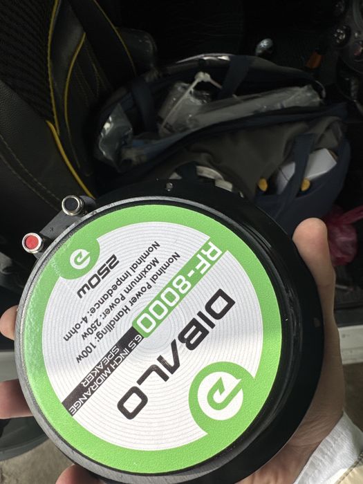 Spark orqa polka kalonkasi bilan