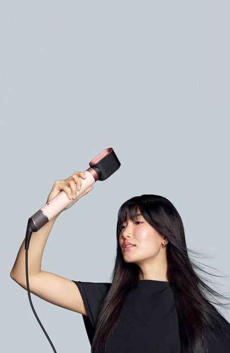DYSON аrwrap Co-anda2x Straight+Wavy– Много приставки, функции + Bluethooth, ЧИСТО НОВO