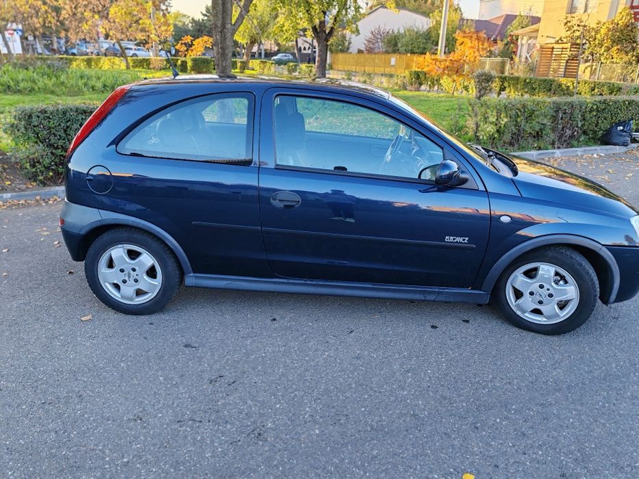Opel corsa ,1.2 benzina