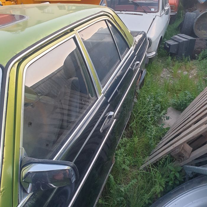 Vand sau dezmembrez  Mercedes Cobra