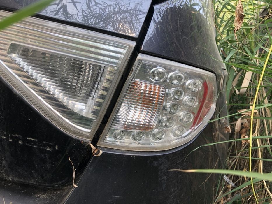 Stop stopuri semnalizare oglinda oglinzi luneta haion bara spate Subaru impretza 1.5i automată 2008 airbaguri kit airbag scaune geam