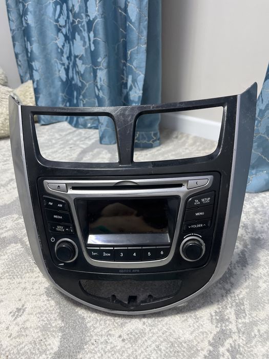 Hyundai Solaris магнитол